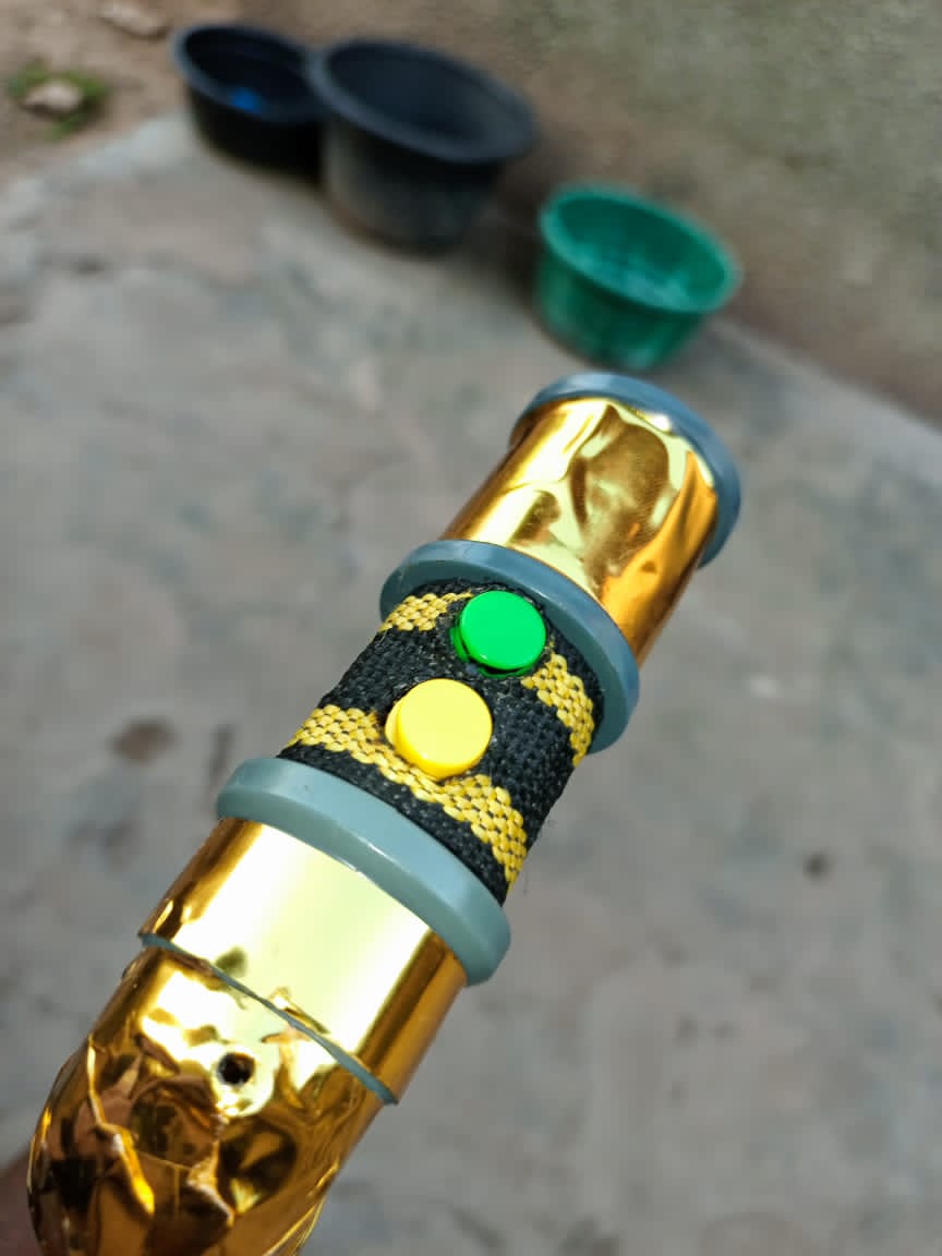 Push buttons for SMS triggering.
